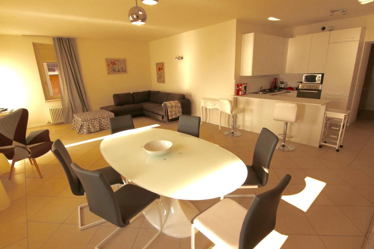 Charmante Apartament Lake Front Malcesine Eksteriør billede
